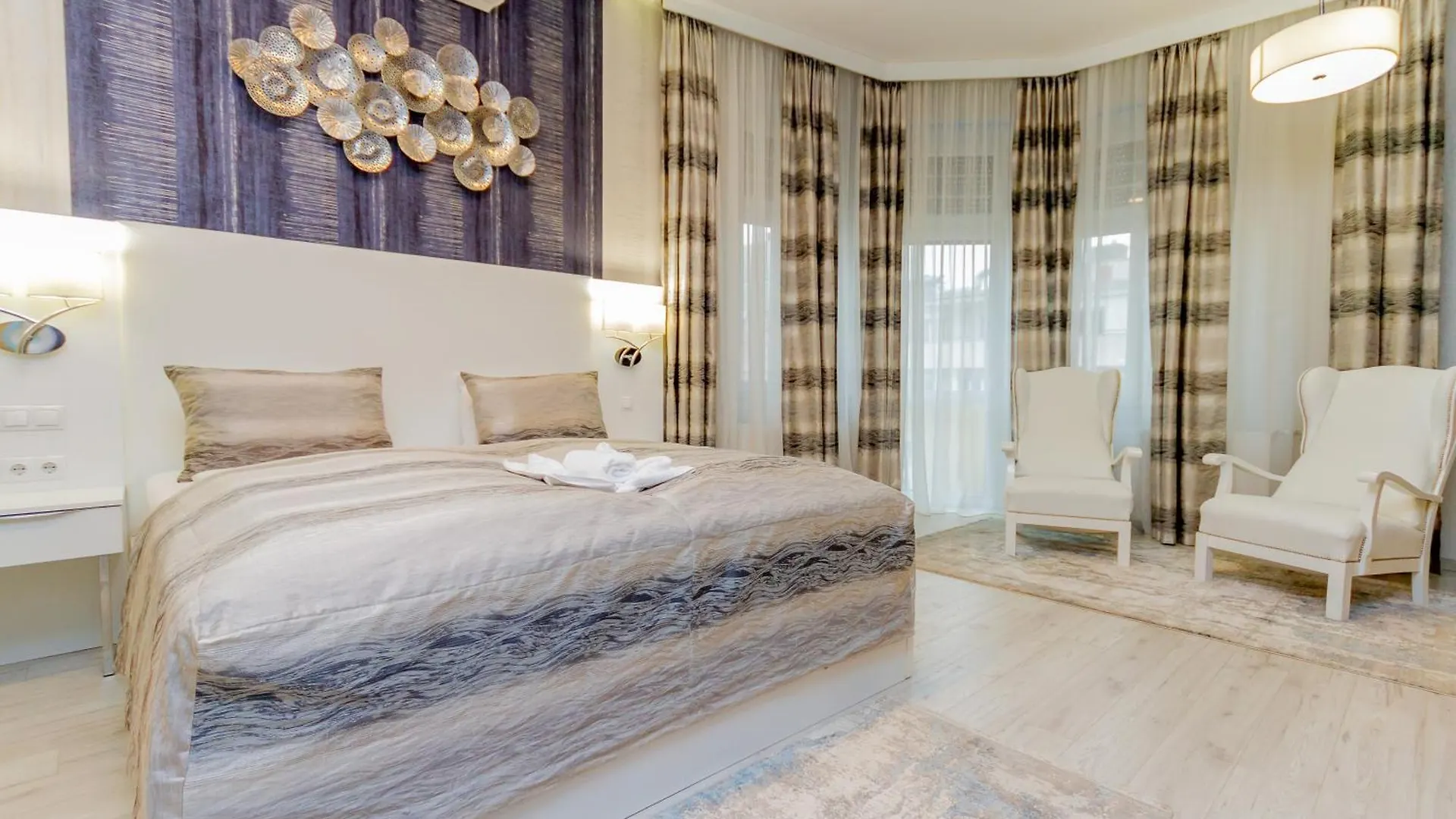 Luxury Apartment With Balcony And Sauna Budapest Hungary