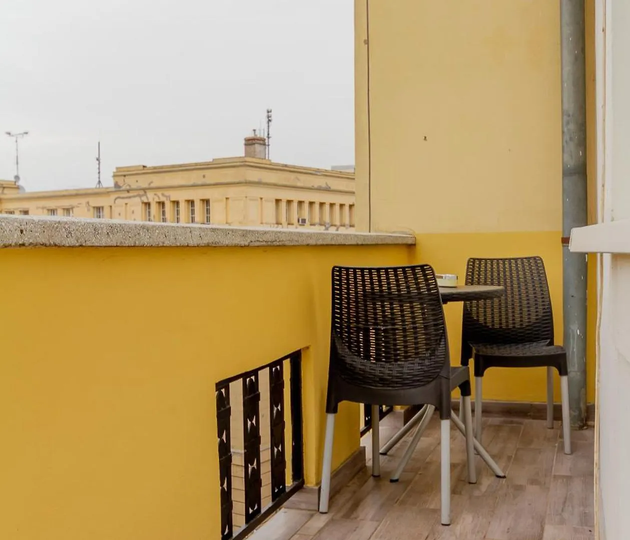 Luxury Apartment With Balcony And Sauna Budapest Hungary