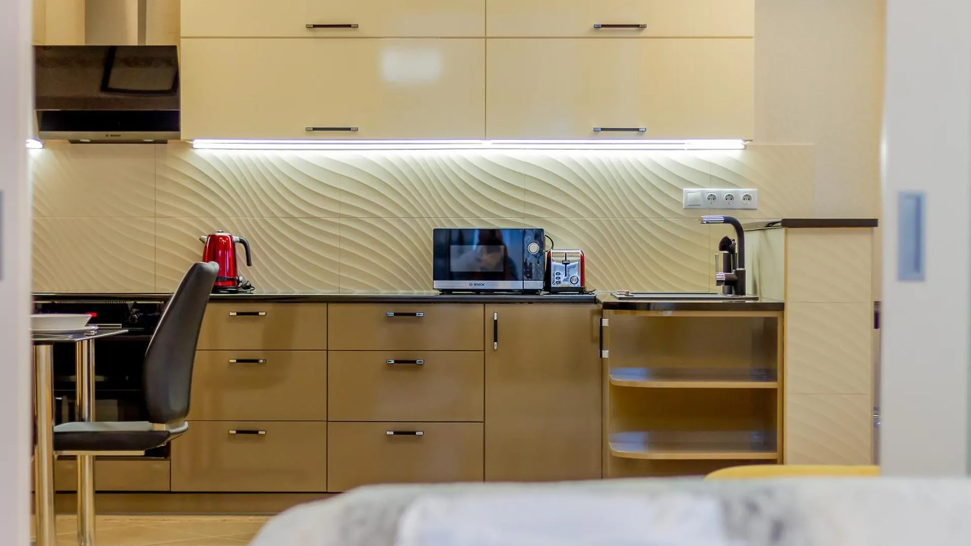 Luxury Apartment With Balcony And Sauna Budapest