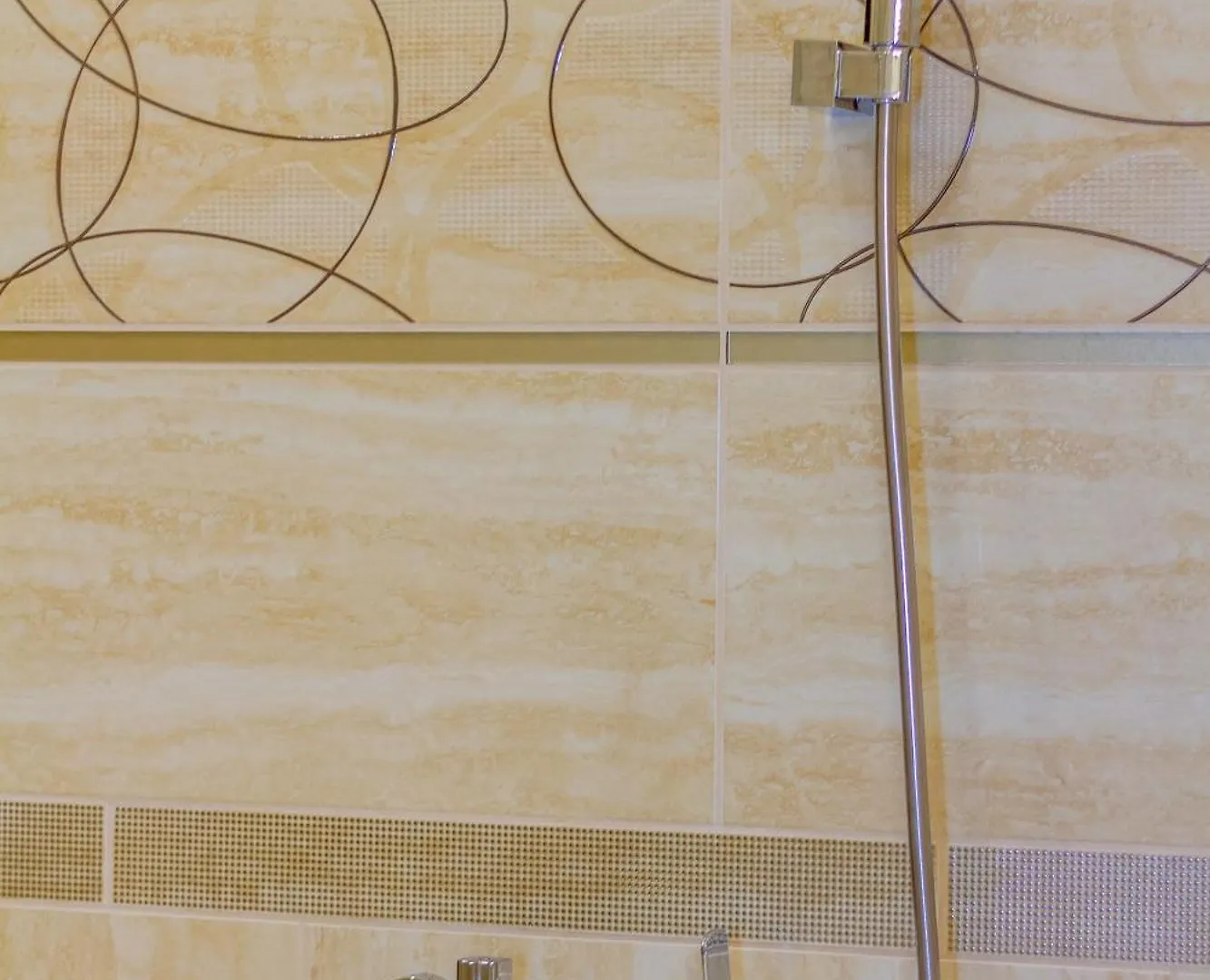 Luxury Apartment With Balcony And Sauna Budapest